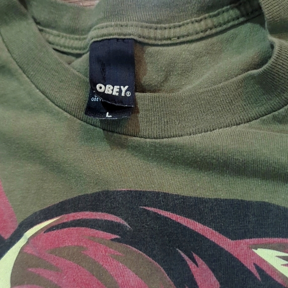Obey Grenade Girl Men's tee - Picture 2 of 4